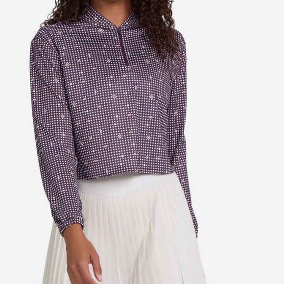 Bad Birdie 1/4 Zip Throwing Darts Long Sleeve
NWT - Picture 2 of 9